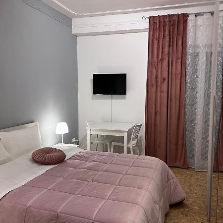 Residenze Unita D'Italia Bed & Breakfast Bari Bagian luar foto