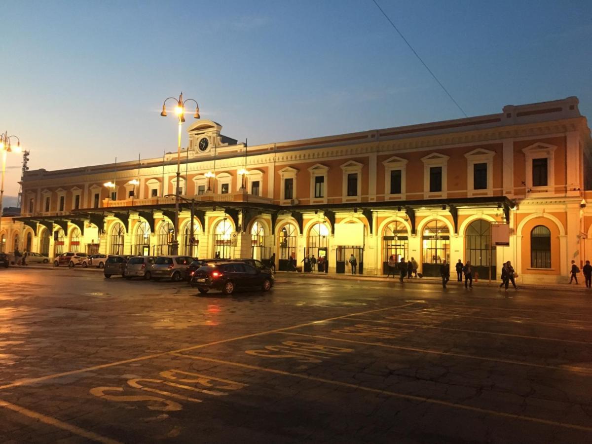 Residenze Unita D'Italia Bed & Breakfast Bari Bagian luar foto